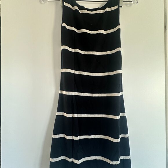 Le Chateau Striped Summer Dress - Picture 3 of 3